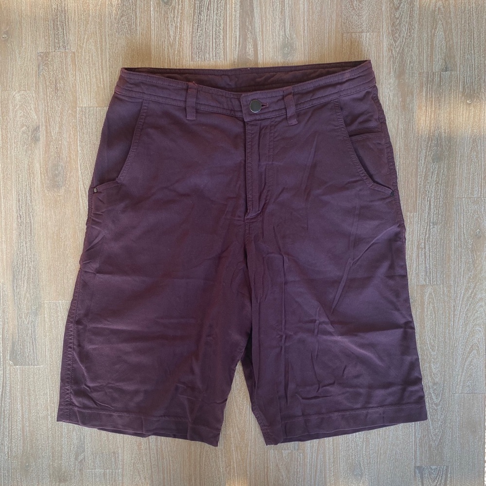 Lululemon Commission Shorts 9”